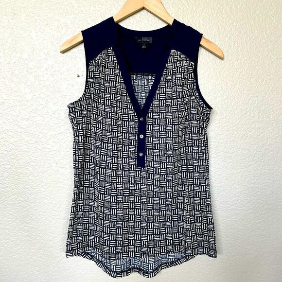 The Limited Navy Blue Print Sleeveless Blouse Top S - Picture 1 of 3